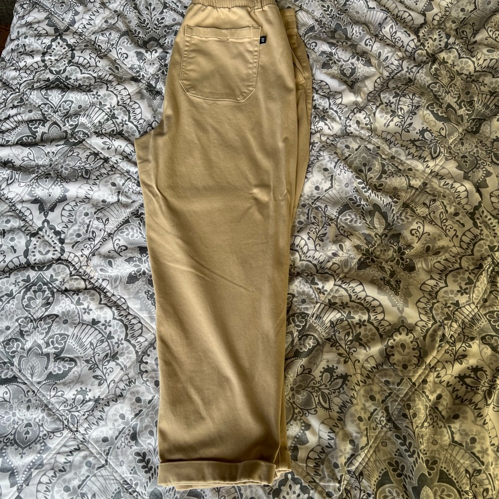 GAP Tan Ankle Cropped Pants